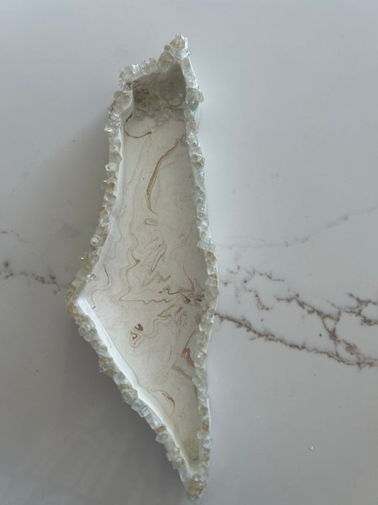 Tray inspired by the Map of Israel with clear glass