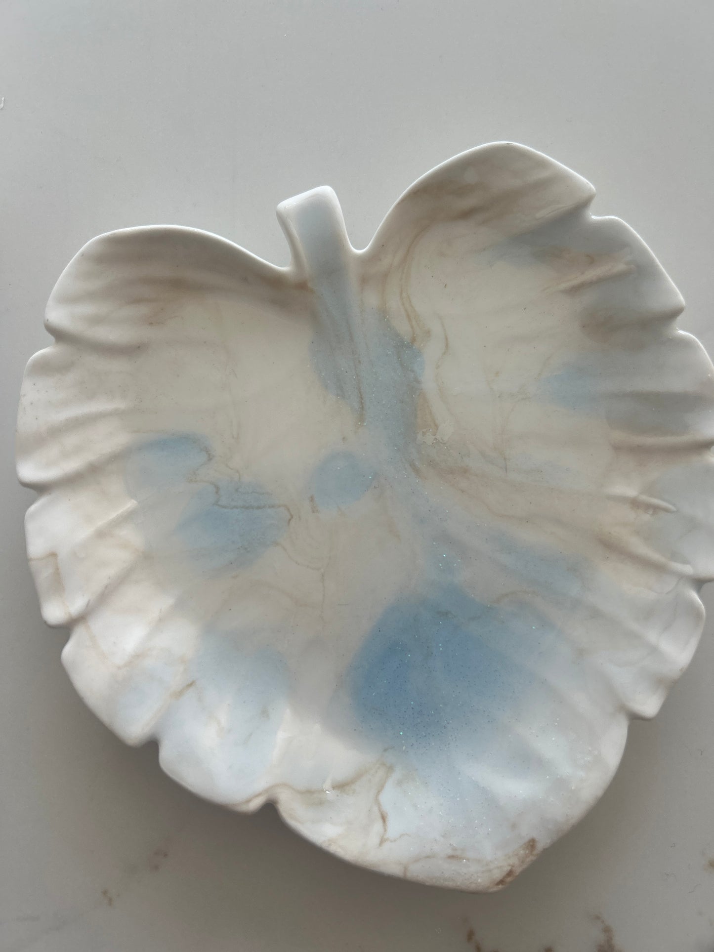 Tray designs inspired by the Map of Israel, Hamsa & Leaf