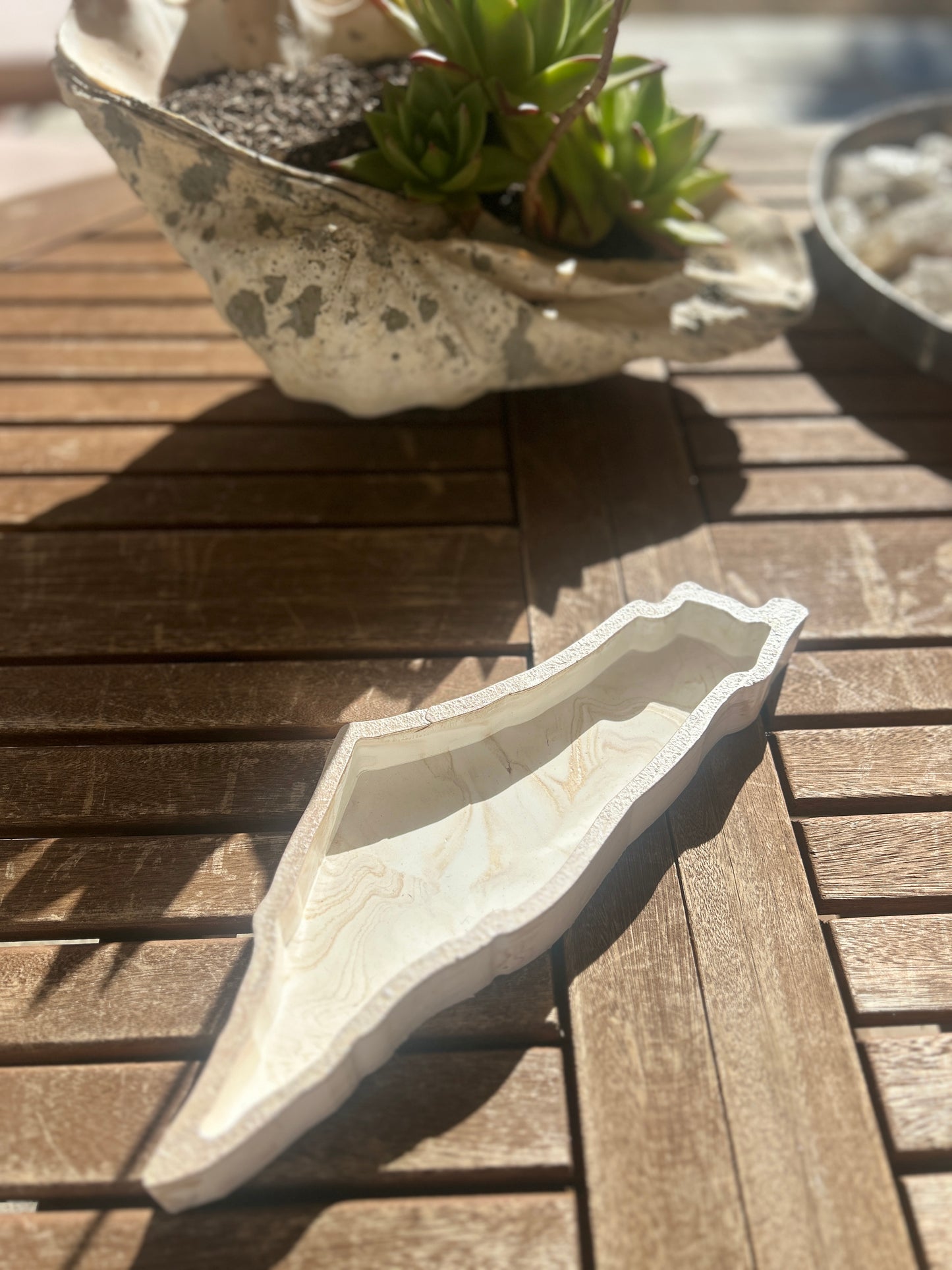 Tray inspired by the Map of Israel