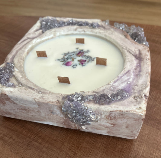Candle purple Geode Inspiration