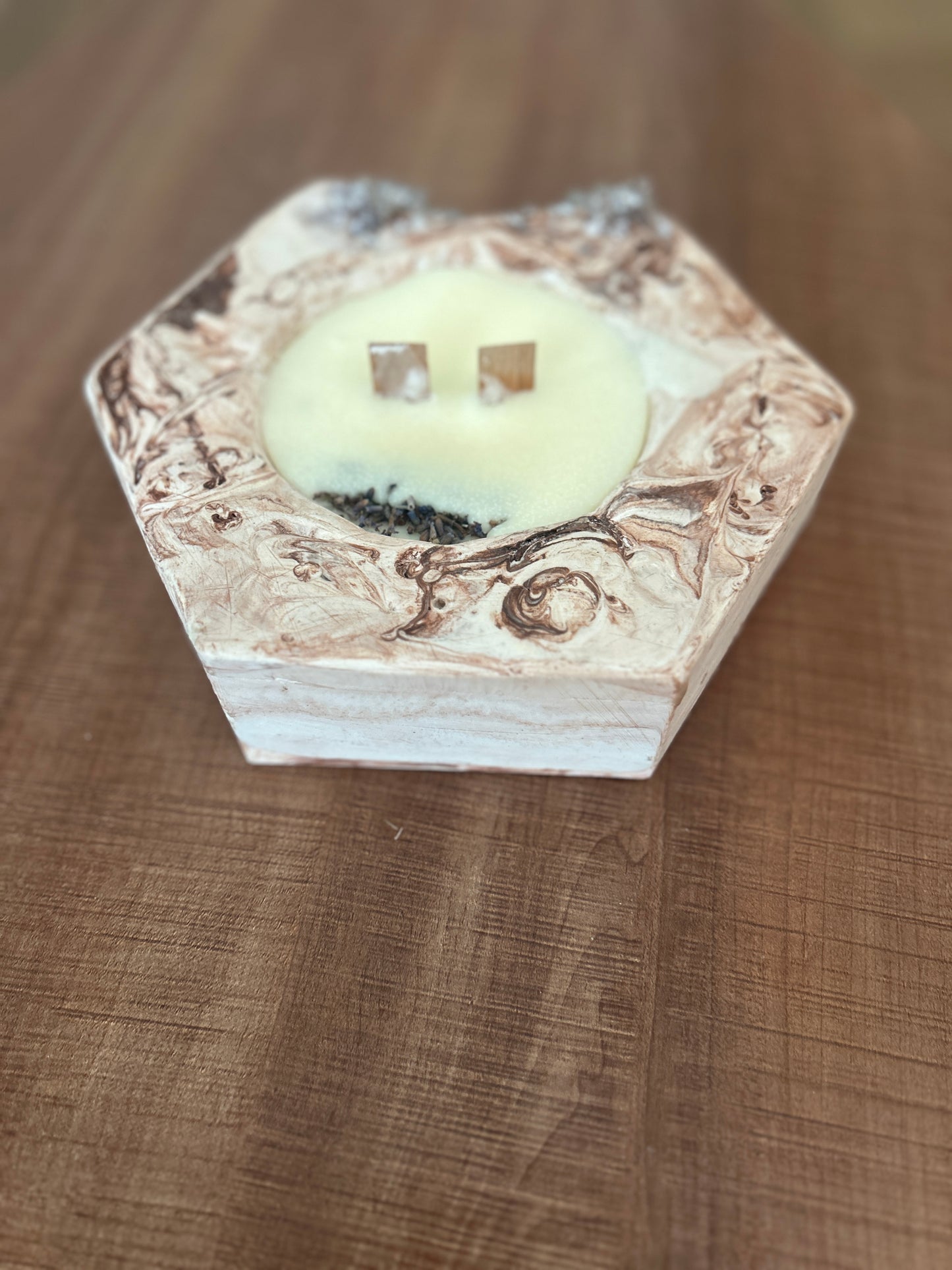 Candle soy hexagon