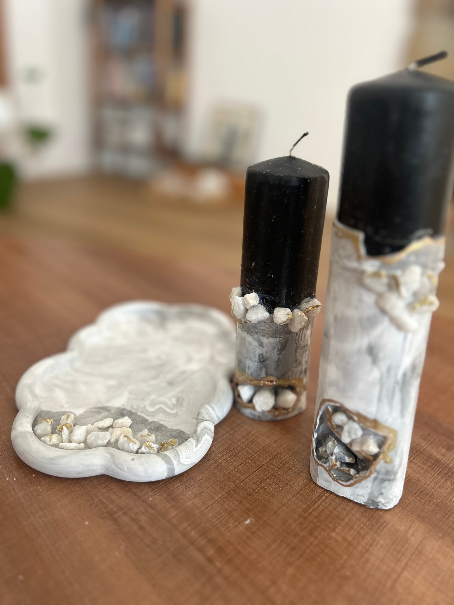 Geode gray Marble two Candles & a tray
