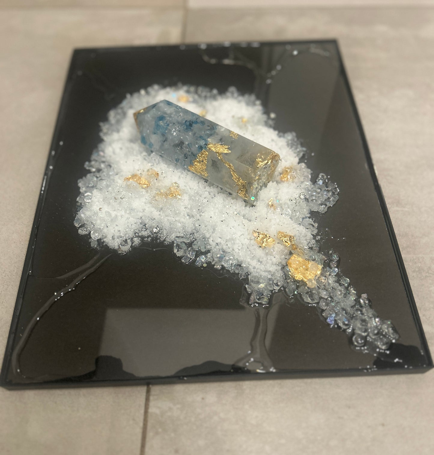 Crystal Geode Inspiration gold & blue Resin wall art