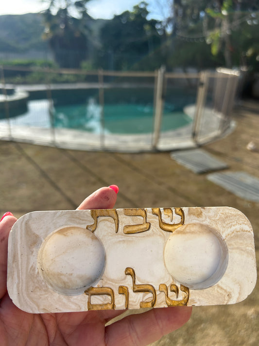 Shabbat Shalom Candle Lighting